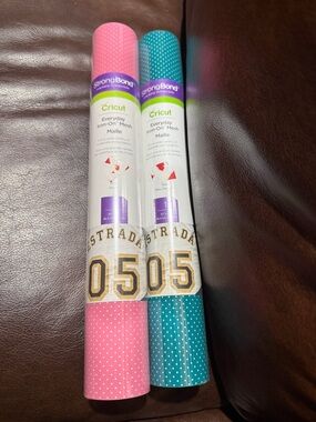 Cricut Everyday Iron-On Mesh Polka Dot Rolls - Pink & Teal